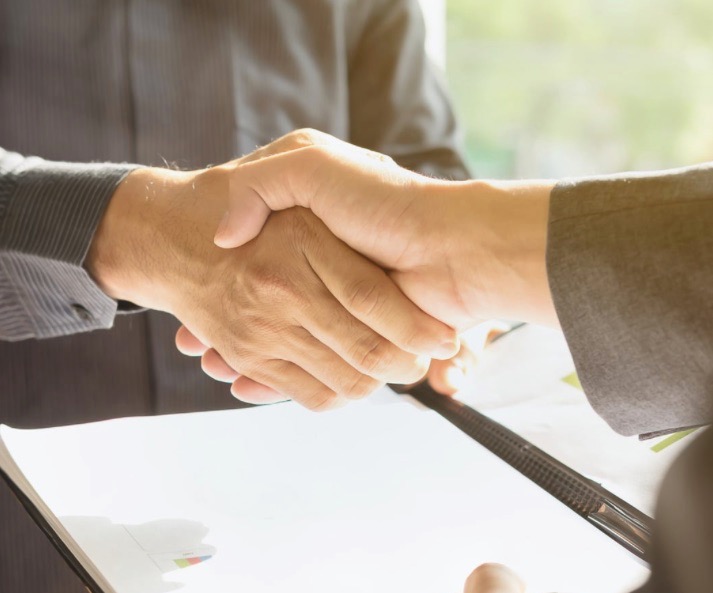 Commercial Litigation Services in the UAE<br />
